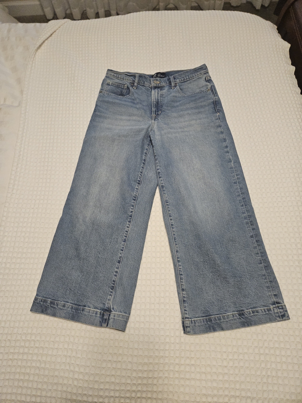 Womens GAP High Rise Wide-Leg Croppoed Jeans Lot 2 Dark Wash/Washed Size 12/31R. - Picture 6 of 16